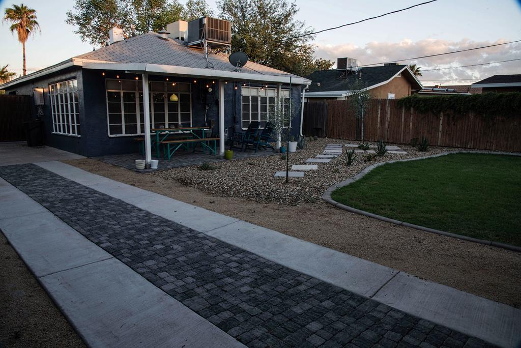 The Charming Bungalow Phoenix Exterior photo